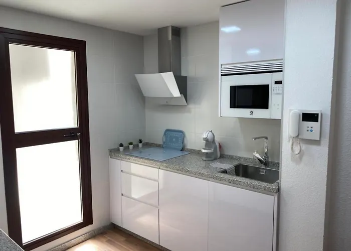 Almansa Flat 14 * Málaga